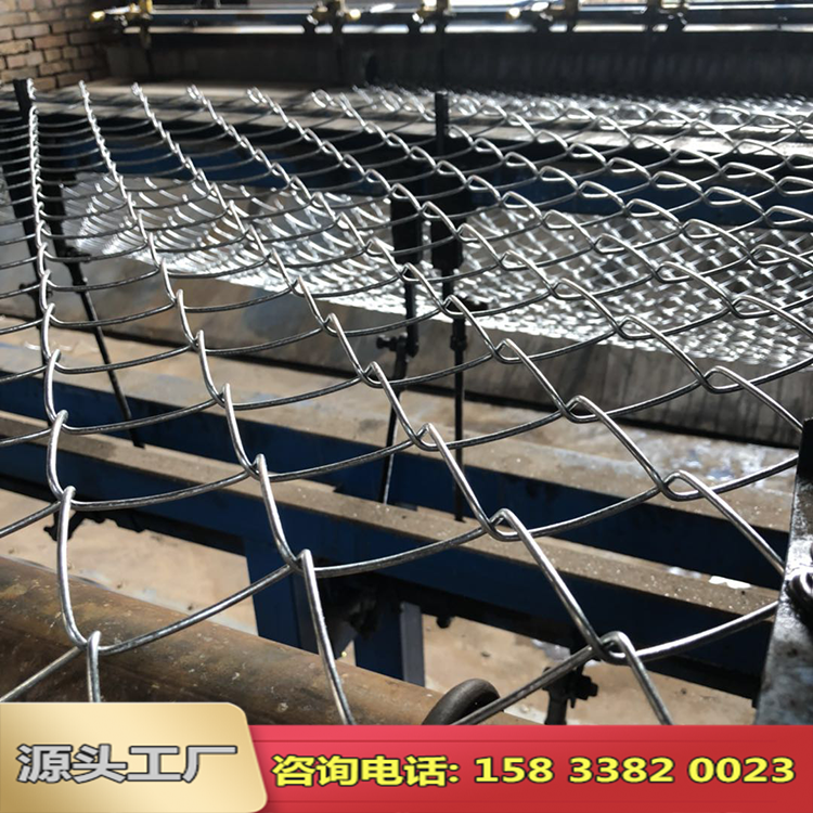 昆明礦用鐵絲菱形網圖片2